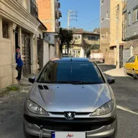 ۲۰۶ نقره ای مدل ۸۳