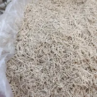 رشته محلی سفید و نازک