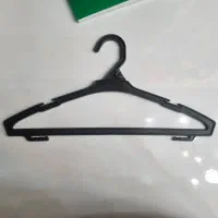 آویز لباس