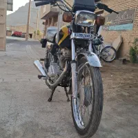 موتور سیکلت پلاک قدیم