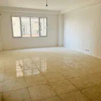 واحد ۱۱۰متری کلید نخورده