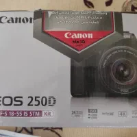 دوربین کنان EOS 250D