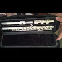 فلوت کلید دار یاماها ۲۷۱|سازهای بادی|شیراز, شهرک آرین|دیوار