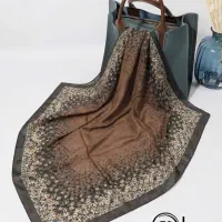 روسری درختی دوردوخت در رنگ بندی متنوع