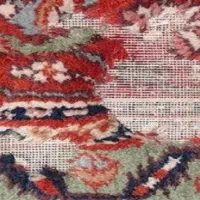 فرش دستباف دارای بیدزدگی