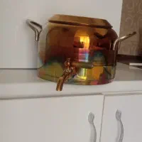 کتری به رنگ طلایی