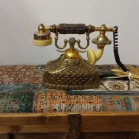 تلفن سلطنتی کمیاب قدیمی اصلی ژاپنی درحد نو|تلفن رومیزی|تهران, جنت‌آباد مرکزی|دیوار