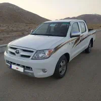 تویوتا هایلوکس مدل ۲۰۰۸ فول عمان بکر