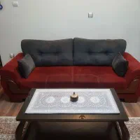مبل راحتی ۵ نفره و میز ناهار خوری ۶ نفره
