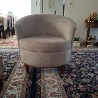 مبل ۶ نفره (۴ نفره تختخواب شو به تخت دو نفره)|مبلمان خانگی و میز عسلی|چالوس, |دیوار