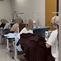 نیازمند نیروی خدماتی و خیاط در کارگاه|استخدام صنعتی، فنی، مهندسی|قم, پردیسان|دیوار