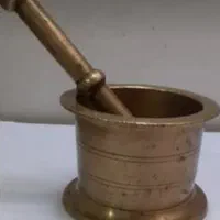 هاون برنجی با دسته