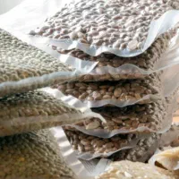 نیازمند نیرو برای بسته بندی حبوبات