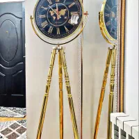 ساعت ایستاده سه پایه طلایی