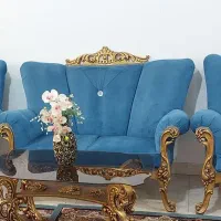 مبل ۷ نفره ب همراه میز و عسلی کاملا نو و سالم