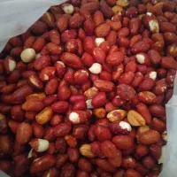 بادام زمینی درجه یک