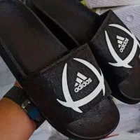 استخدام نیروی کار آقا