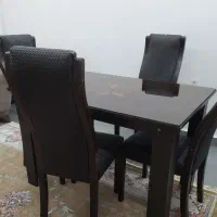 میز ناهار خوری