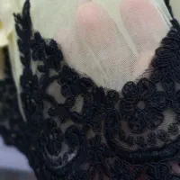 لباس و کفش|کفش و لباس بچه|بروجن, |دیوار