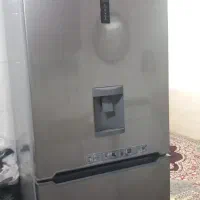 یخچال فریزر در حد نو