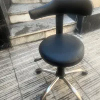صندلی منشی و آرایشگاه