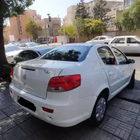 رانا پلاس مدل1404سفیدصفرخشک باESP آماده تحویل درجا|خودرو سواری و وانت|تهران, دریان‌نو|دیوار