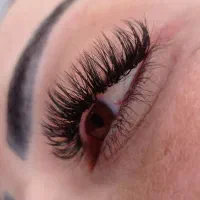 اکستنشن مژه و  بافت مو|خدمات آرایشگری و زیبایی|قم, زنبیل آباد|دیوار