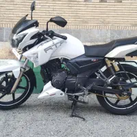 آپاچی 180