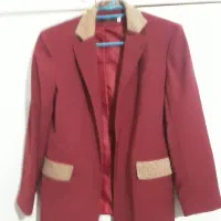 یک عدد کت  بفروش میرسد