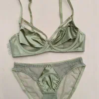 لباس زیر وارداتی فقط سایز 60-65|لباس|خرم‌آباد, |دیوار