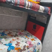 تخت دو طبقه