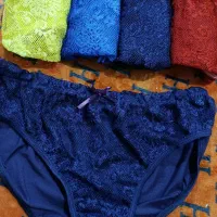 لباس زیر|لباس|صدرا-فارس, فاز ۱|دیوار