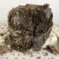 کلاه روسی اصل|لباس|اصفهان, آبشار|دیوار