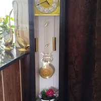 ساعت ایستاده