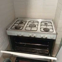 فروش اجاق گاز فر دار جوجه گردان پادیسان پنج شعله .|اجاق گاز و لوازم برقی پخت‌وپز|اصفهان, شیخ اشراق|دیوار