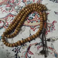 تسبیح سندلوس طرح چوب