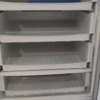 فروش یک دستگاه یخچال|یخچال و فریزر|زرقان, |دیوار