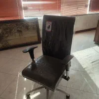 فروش صندلی اداری چرخ‌دار ،آکبند،مناسب دفتر و خانه