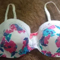 لباس زیر|لباس|سنندج, |دیوار