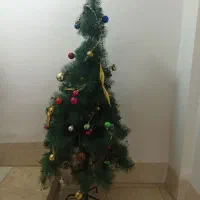 یک عدد درخت کریسمس در حدنو|گل مصنوعی|شیراز, فرگاز|دیوار