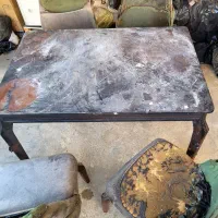 ناهارخوری چوبشون سالمه