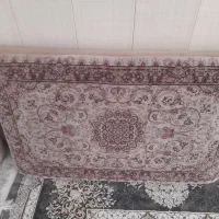 پشتی کرم رنگ