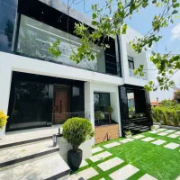 دوبلکس مدرن استخرداخلی *287متر سند