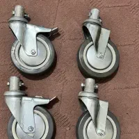 چهار عدد چرخ