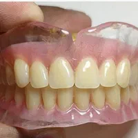 دندانسازی حسینی با ۳۰سابقه