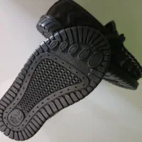 کفش پسرانه|کفش و لباس بچه|رشت, جانبازان|دیوار