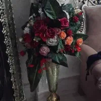 گلدان طلایی درحدنو