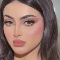 خدمات میکاپ و زلف و رنگ و لایت|خدمات آرایشگری و زیبایی|شیراز, تل حسین‌آباد|دیوار