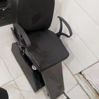 صندلی ارایشگری واینه لایت دار