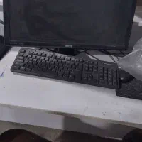 سیستم کامپیوتر مانیتور ماوس کیبورد